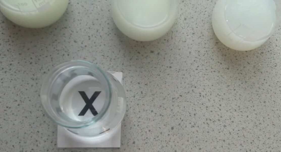 sodium thiosulfate and hydrochloric acid